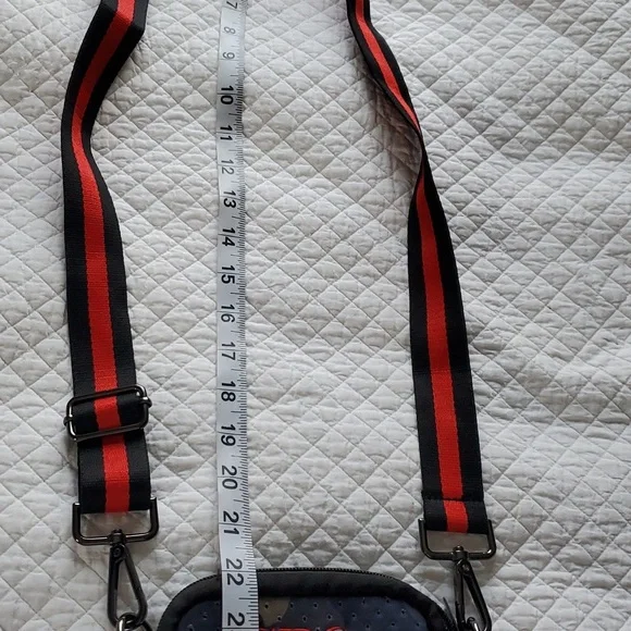 SBG Unisex Bag - Picture 10 of 15